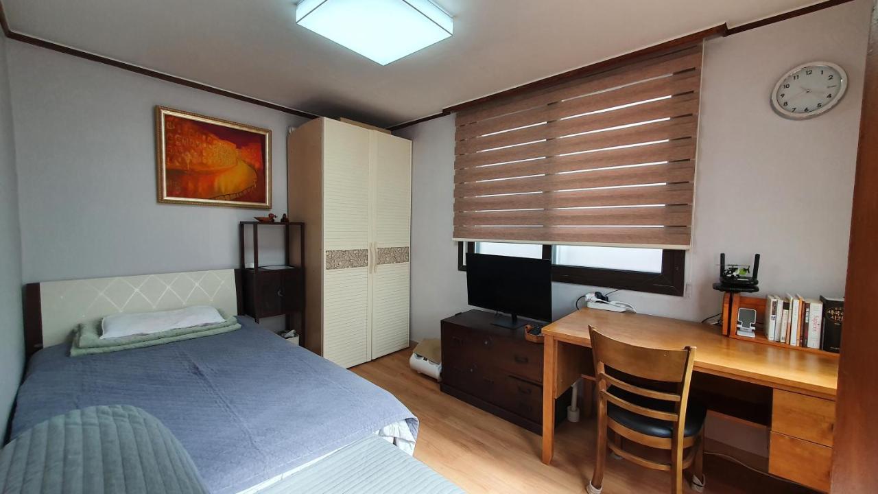 Seochon Guesthouse Сеул Екстер'єр фото