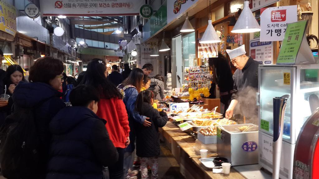 Seochon Guesthouse Сеул Екстер'єр фото